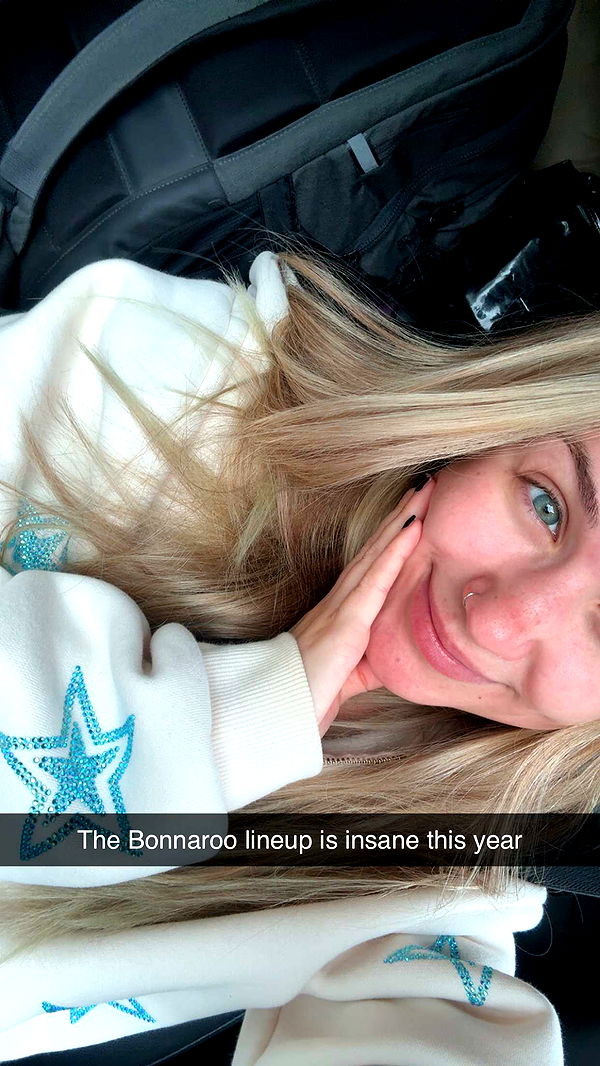 kayleedolisi image ~ Altpins