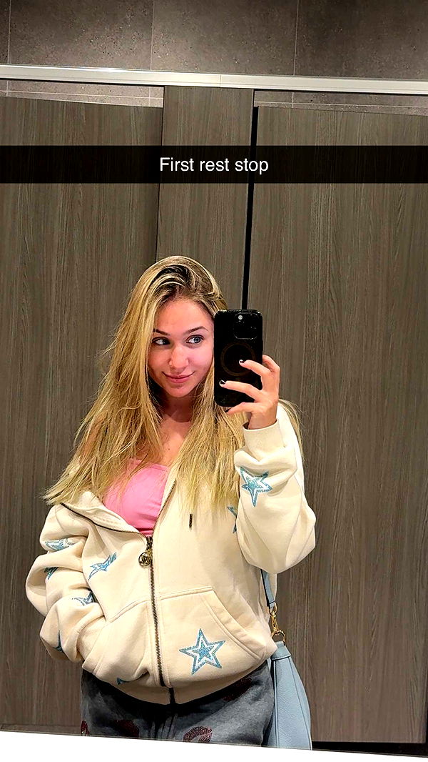 kayleedolisi image ~ Altpins