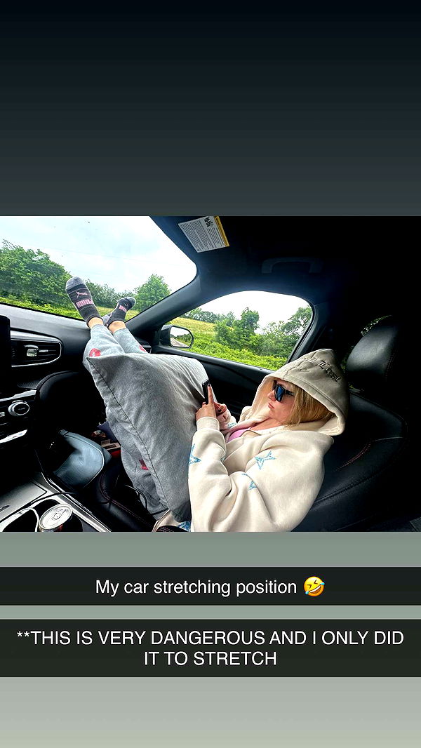 kayleedolisi image ~ Altpins