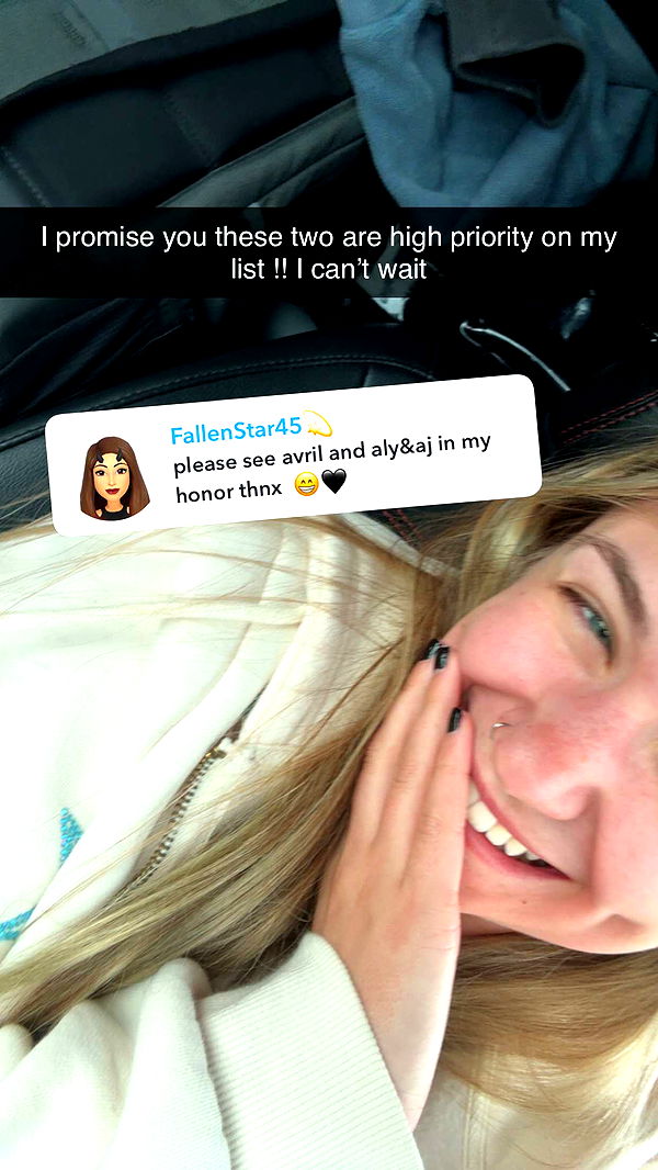 kayleedolisi image ~ Altpins