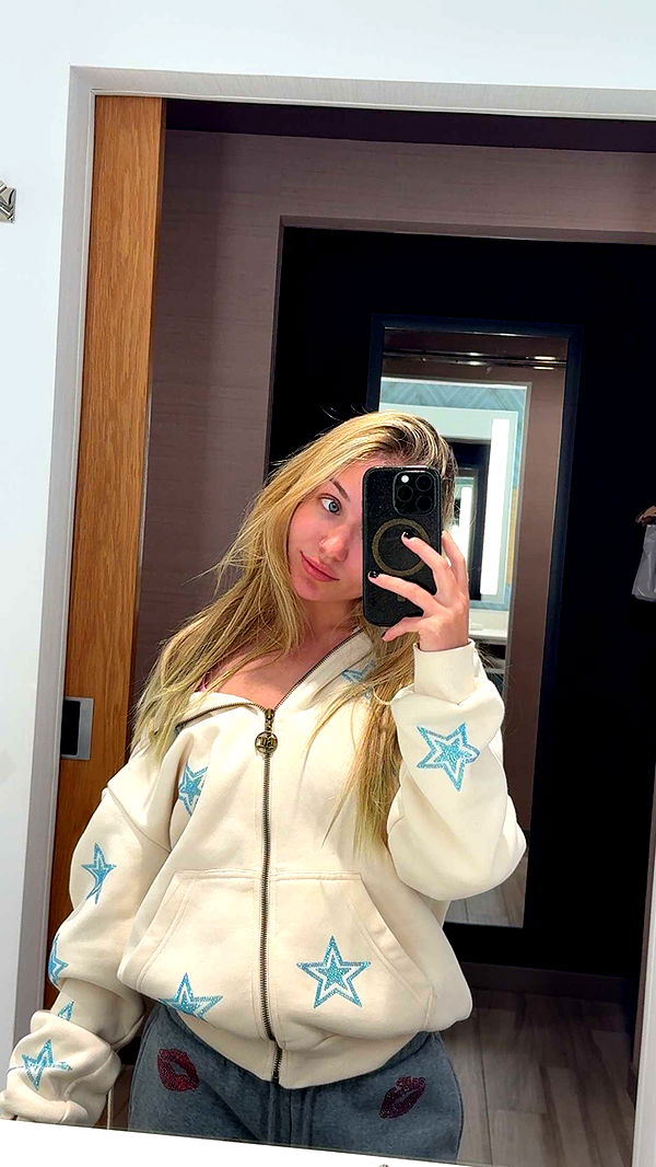 kayleedolisi image ~ Altpins