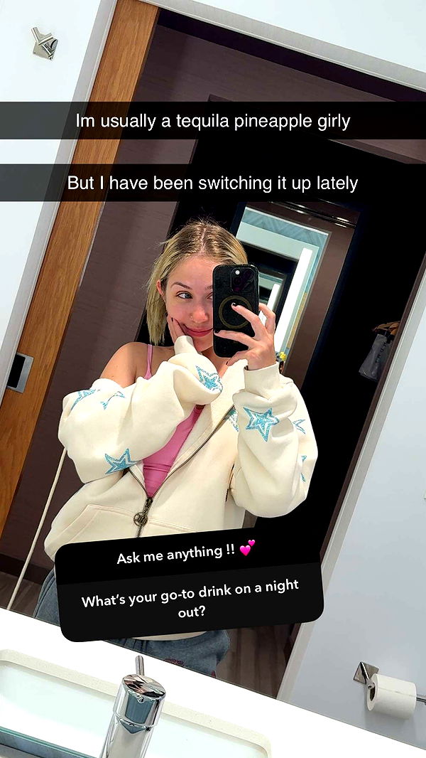 kayleedolisi image ~ Altpins