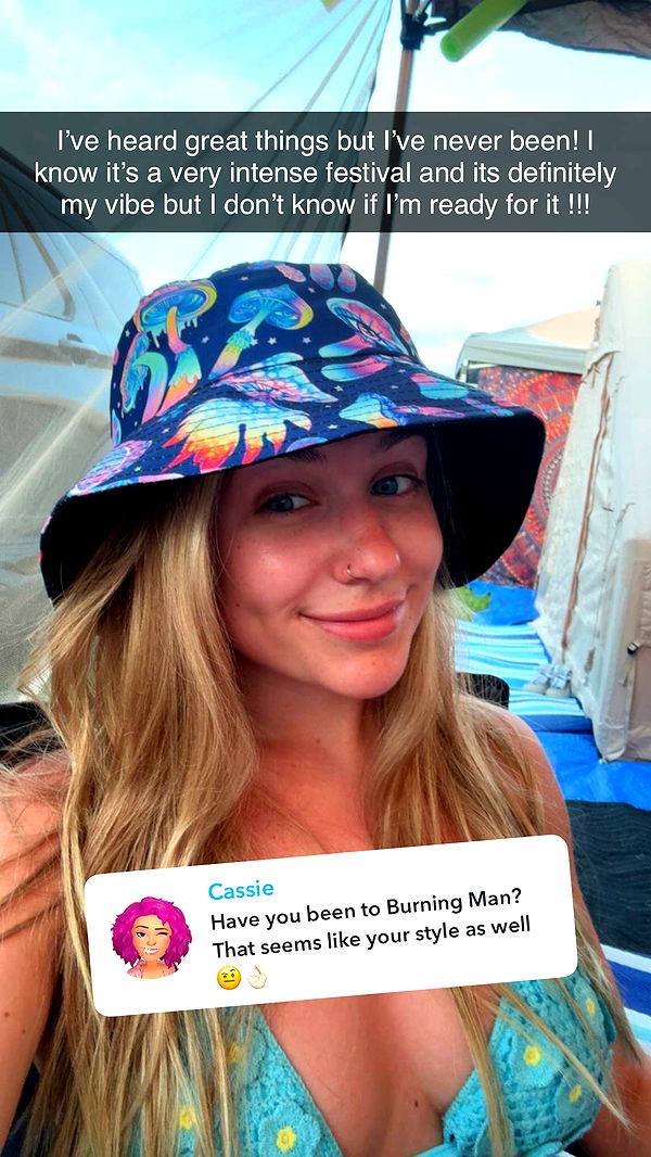 kayleedolisi image ~ Altpins