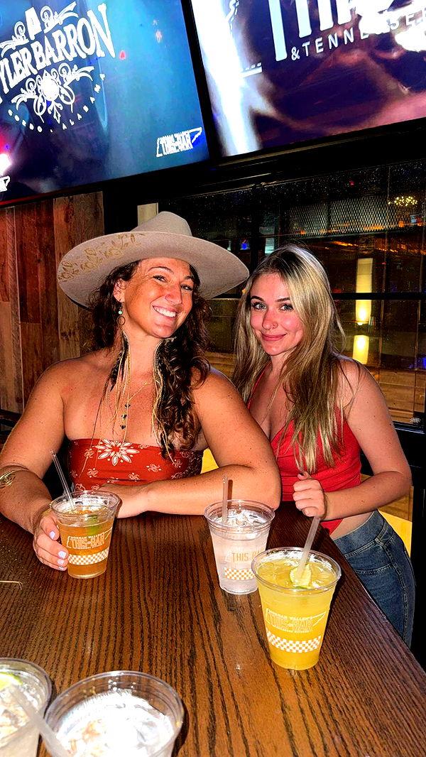 kayleedolisi image ~ Altpins