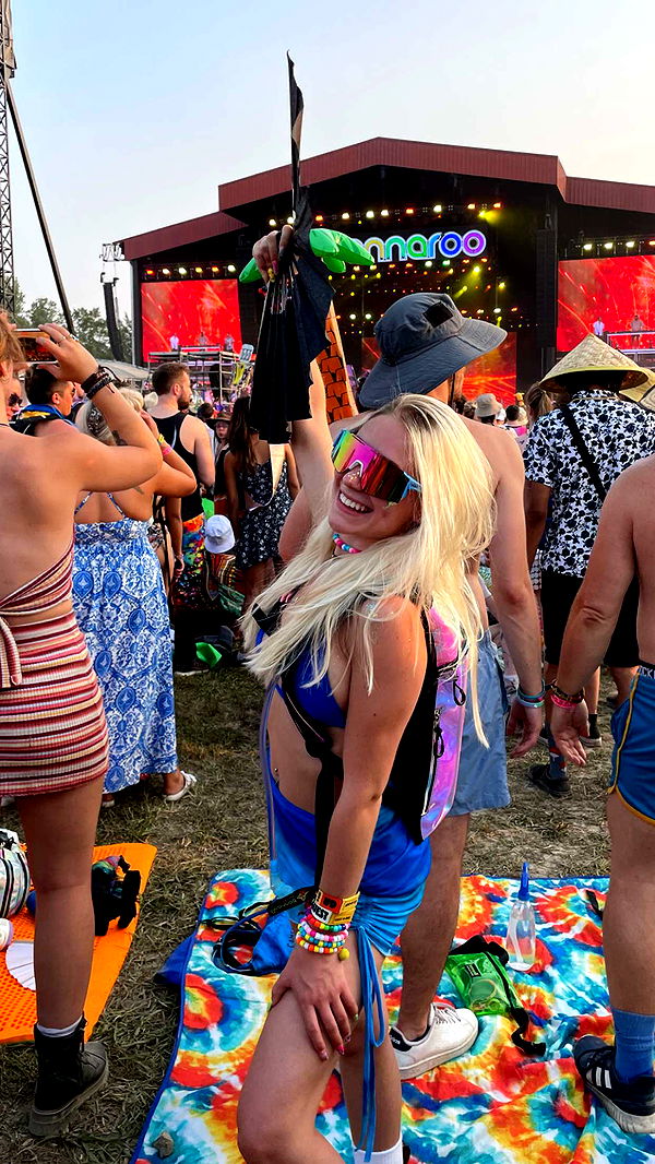 kayleedolisi image ~ Altpins