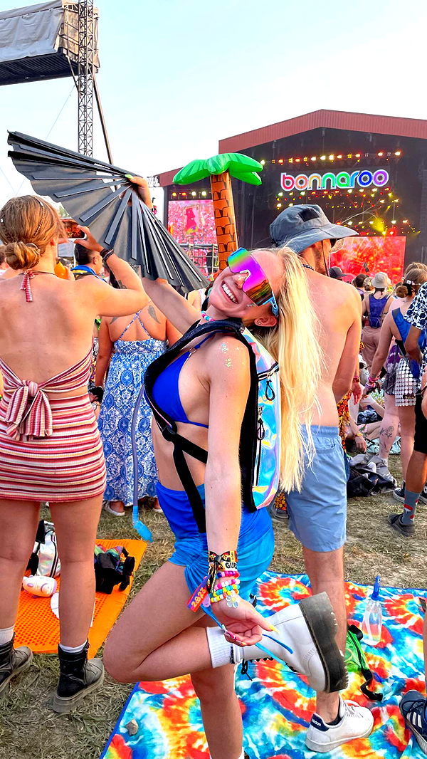 kayleedolisi image ~ Altpins