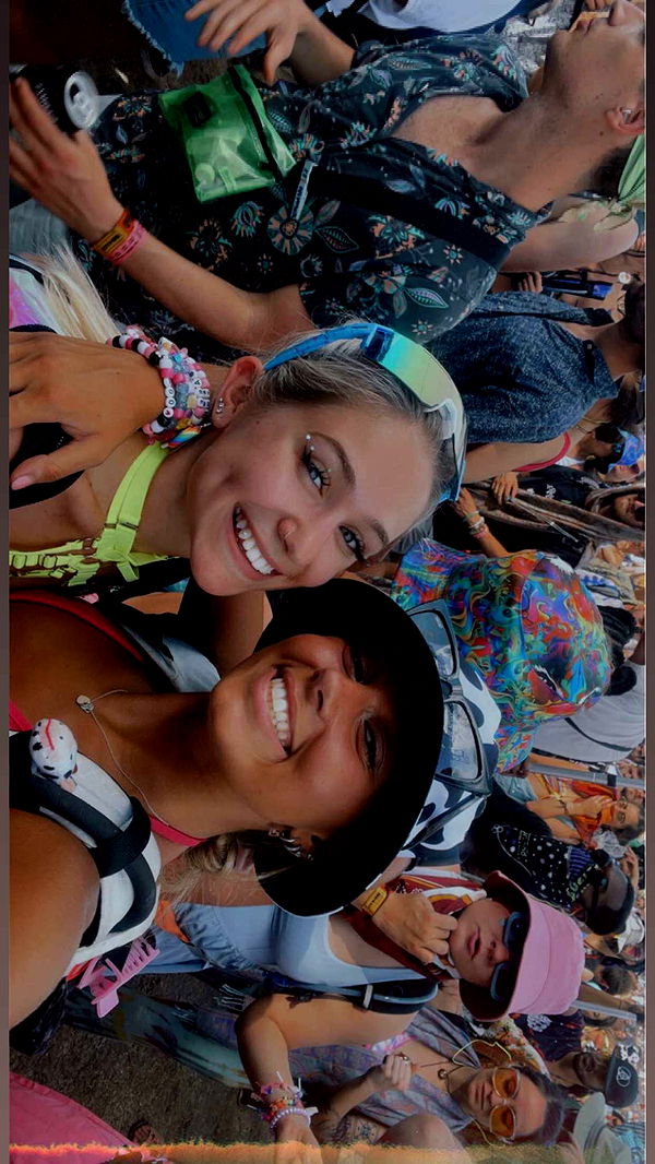 kayleedolisi image ~ Altpins