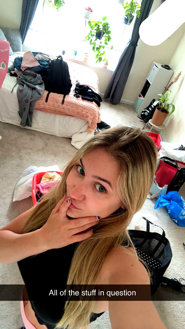 kayleedolisi image ~ Altpins