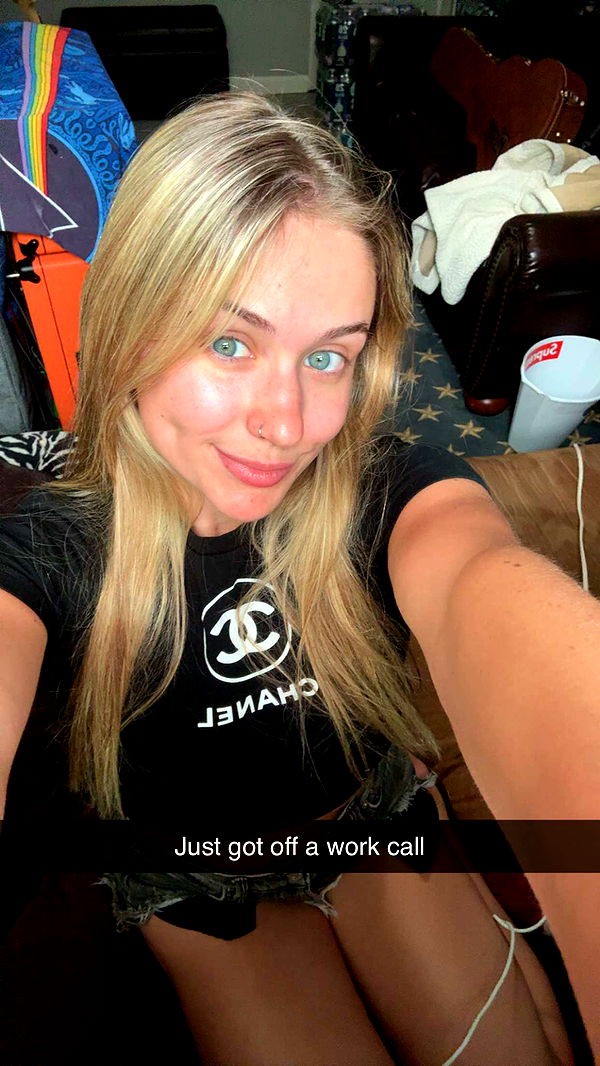 kayleedolisi image ~ Altpins