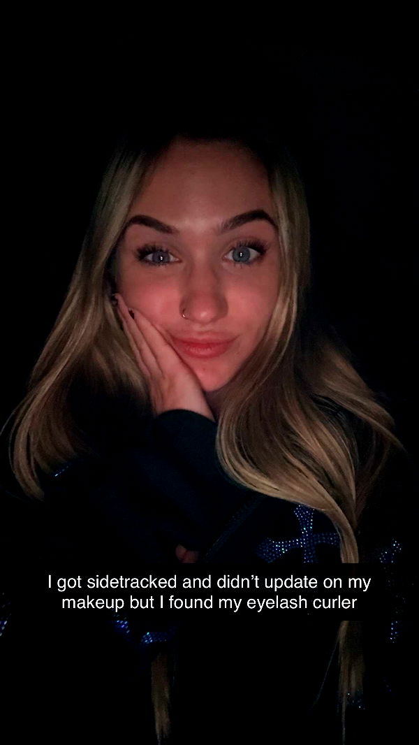 kayleedolisi image ~ Altpins