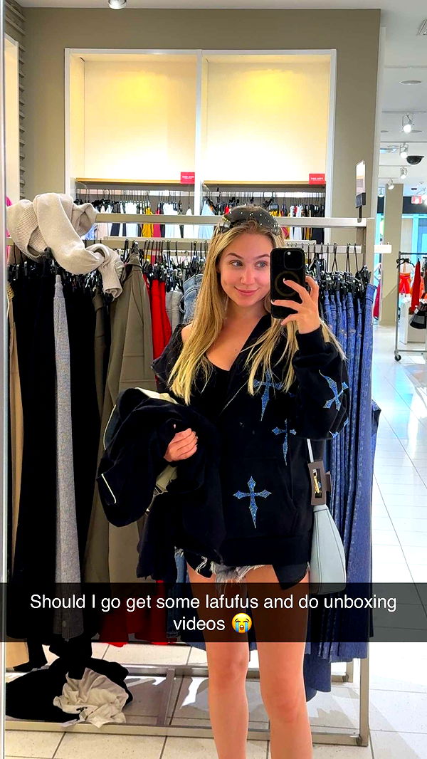 kayleedolisi image ~ Altpins