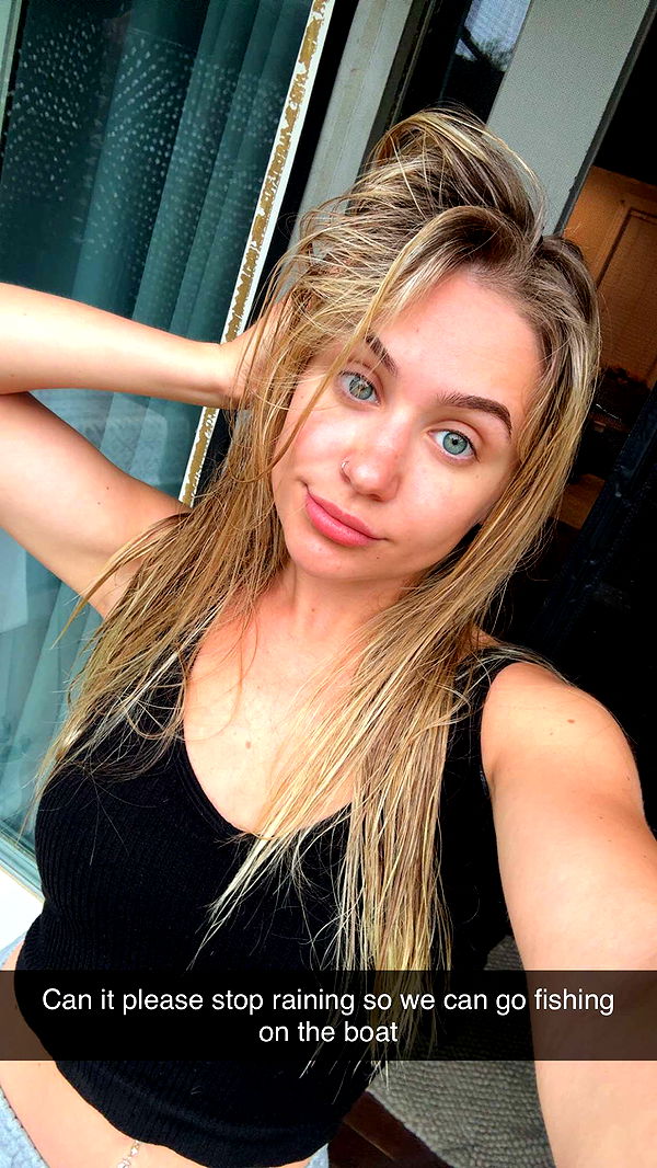 kayleedolisi image ~ Altpins