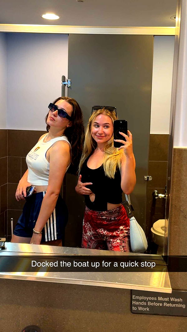 kayleedolisi image ~ Altpins