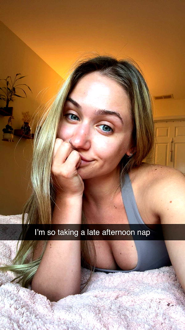 kayleedolisi image ~ Altpins