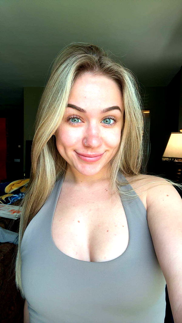 kayleedolisi image ~ Altpins