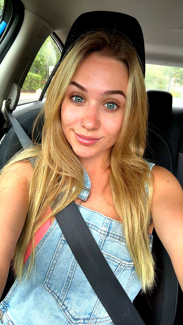 kayleedolisi image ~ Altpins