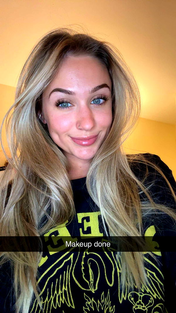 kayleedolisi image ~ Altpins