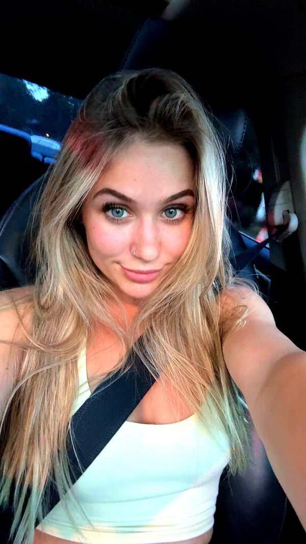 kayleedolisi image ~ Altpins