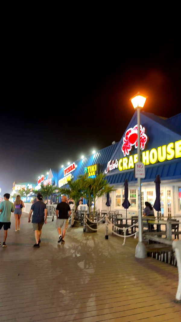 kayleedolisi image ~ Altpins