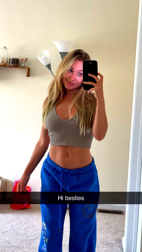 kayleedolisi image ~ Altpins