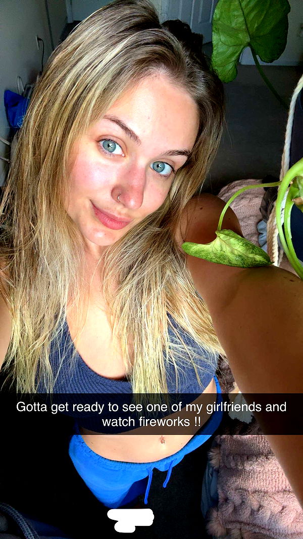 kayleedolisi image ~ Altpins