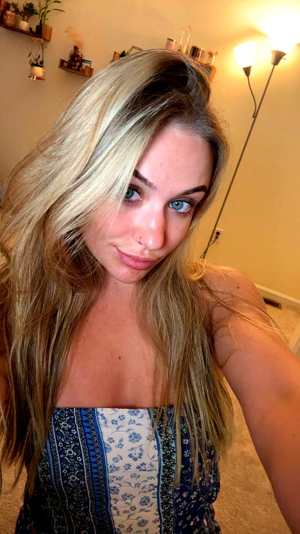 kayleedolisi image ~ Altpins