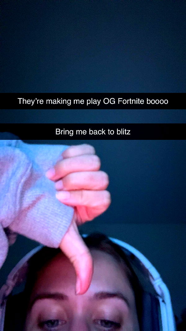 kayleedolisi image ~ Altpins