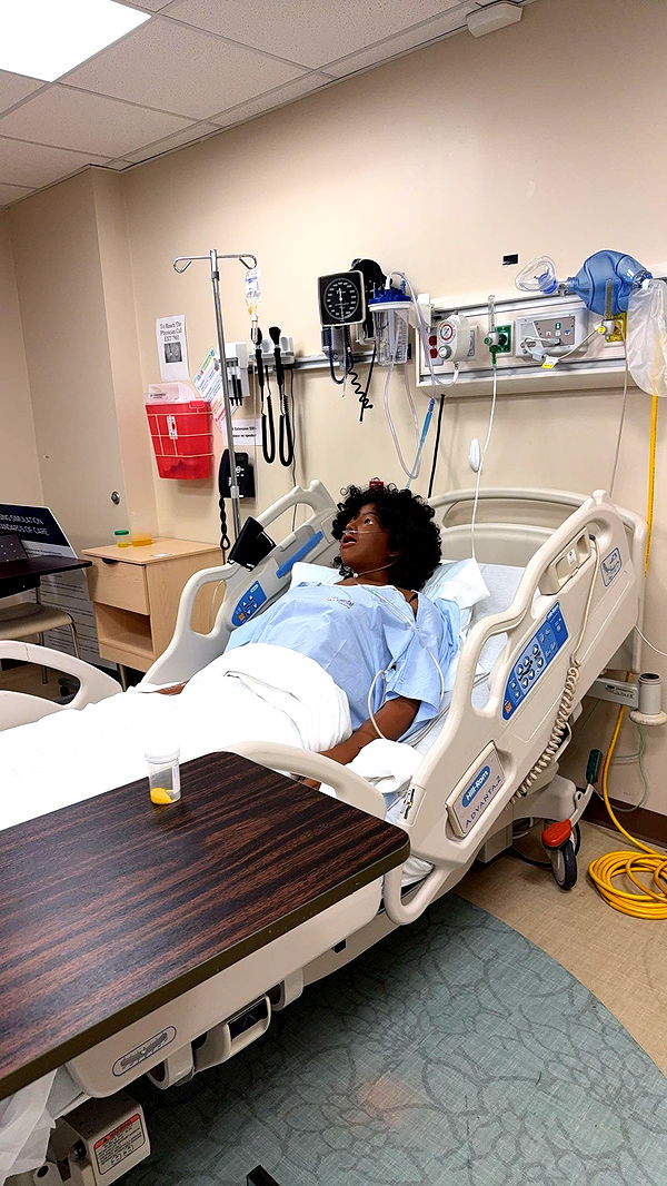 kayleedolisi image ~ Altpins