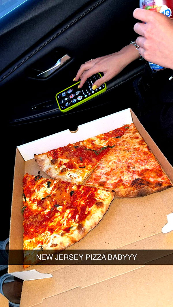 kayleedolisi image ~ Altpins