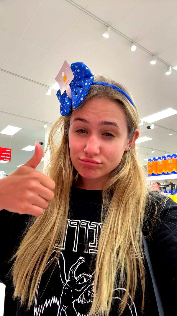 kayleedolisi image ~ Altpins