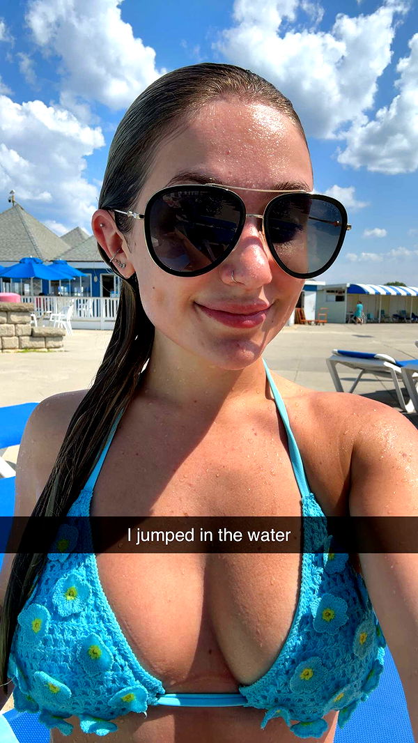 kayleedolisi image ~ Altpins