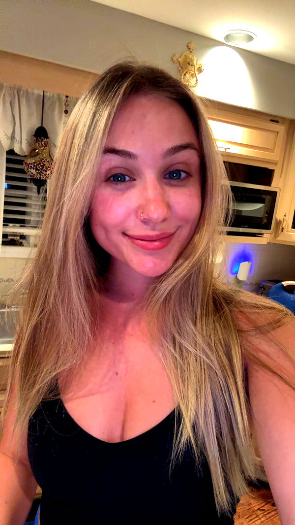 kayleedolisi image ~ Altpins