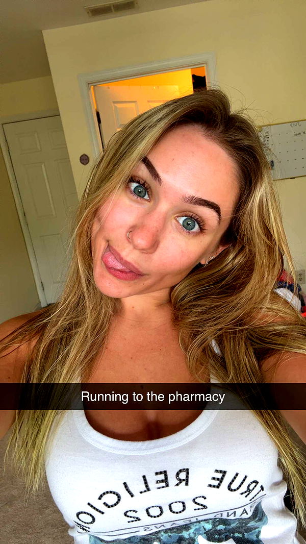 kayleedolisi image ~ Altpins