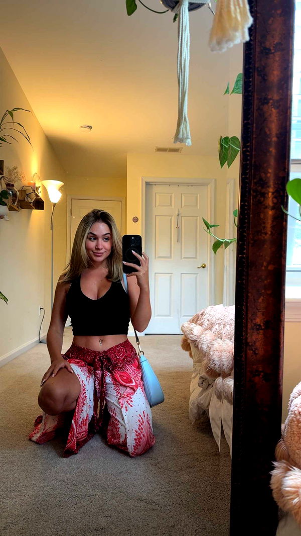 kayleedolisi image ~ Altpins