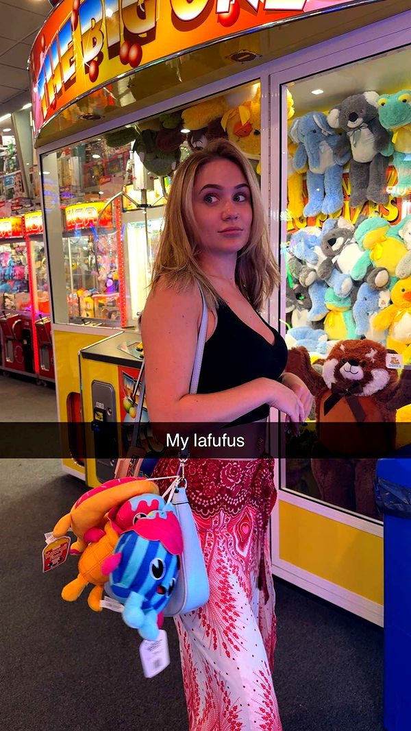 kayleedolisi image ~ Altpins