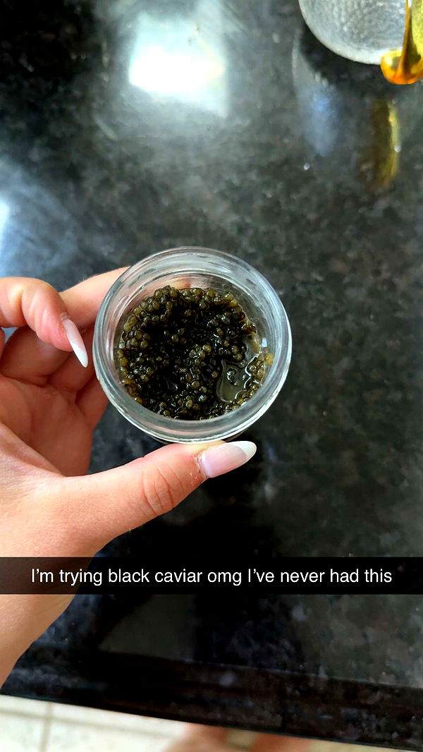 kayleedolisi image ~ Altpins