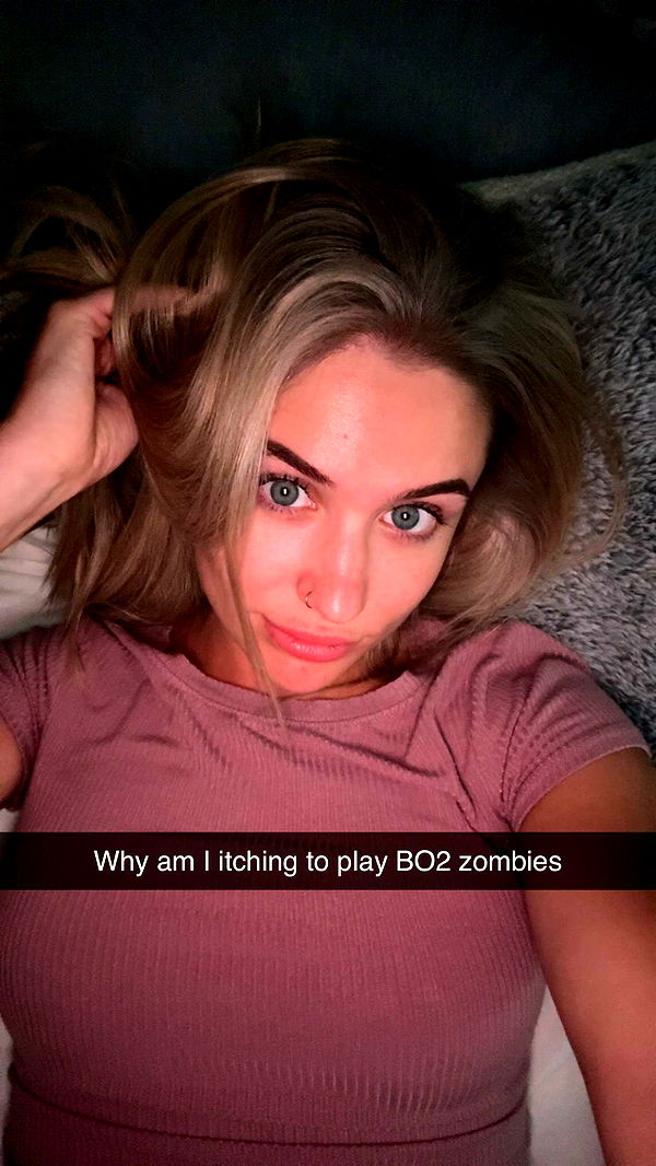 kayleedolisi image ~ Altpins