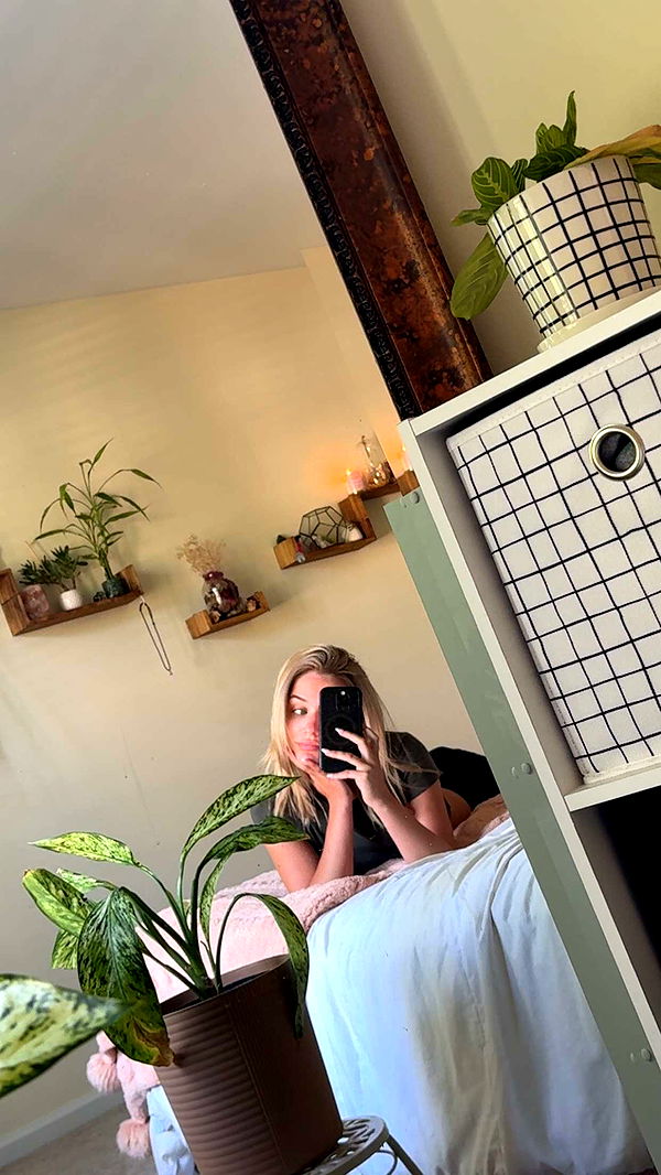 kayleedolisi image ~ Altpins