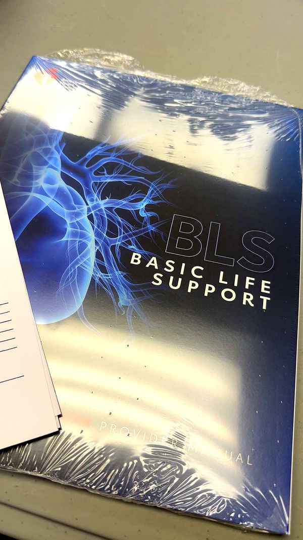 kayleedolisi image ~ Altpins