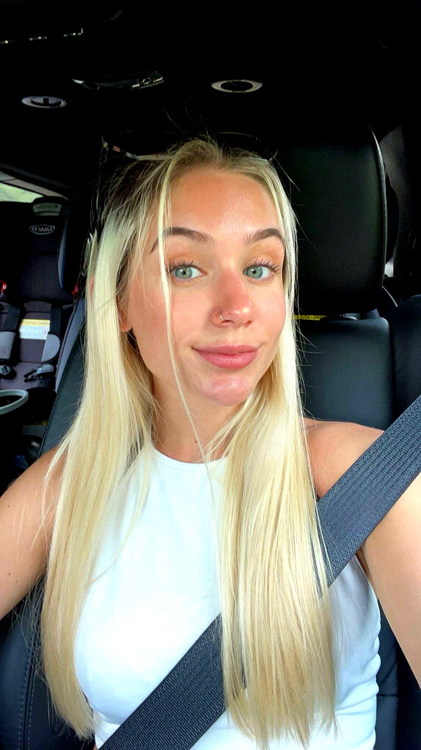 kayleedolisi snapchat image archive image
