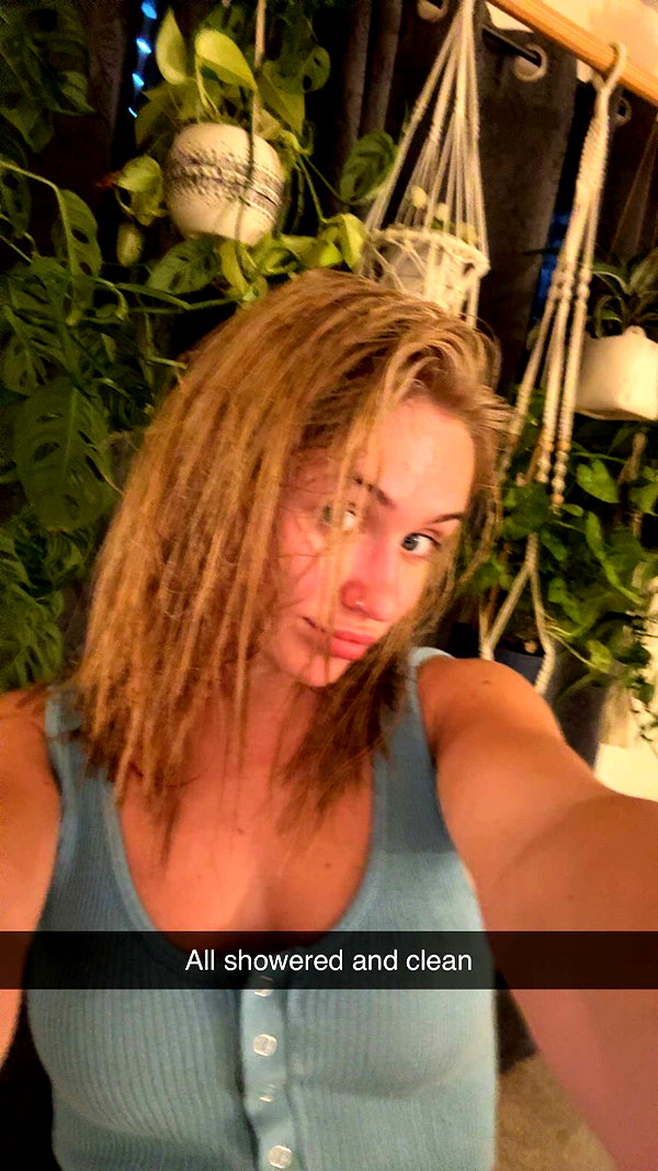 kayleedolisi snapchat image archive image