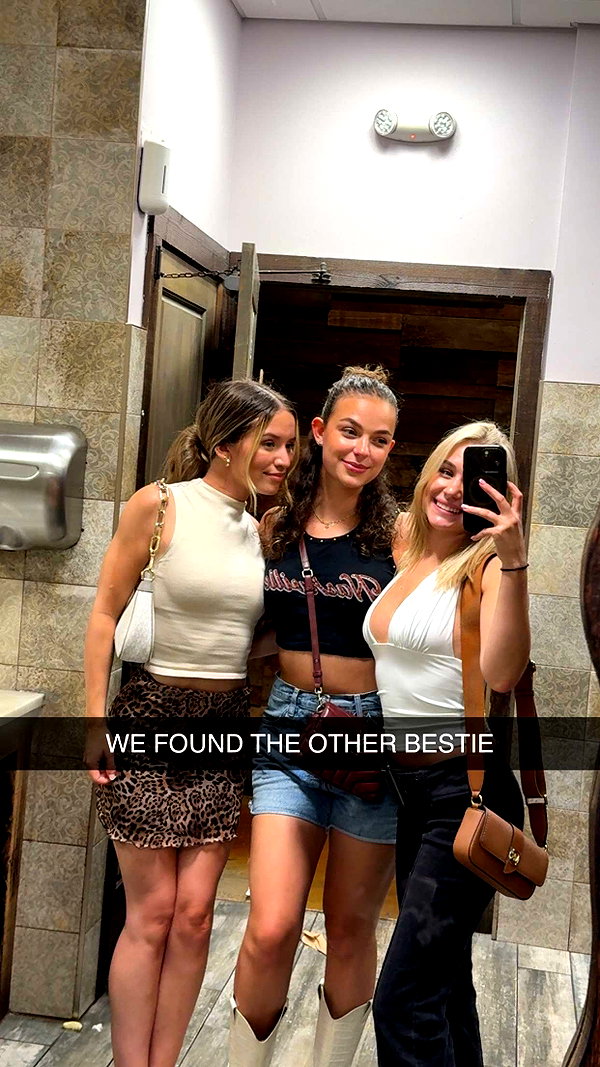 kayleedolisi snapchat image archive image