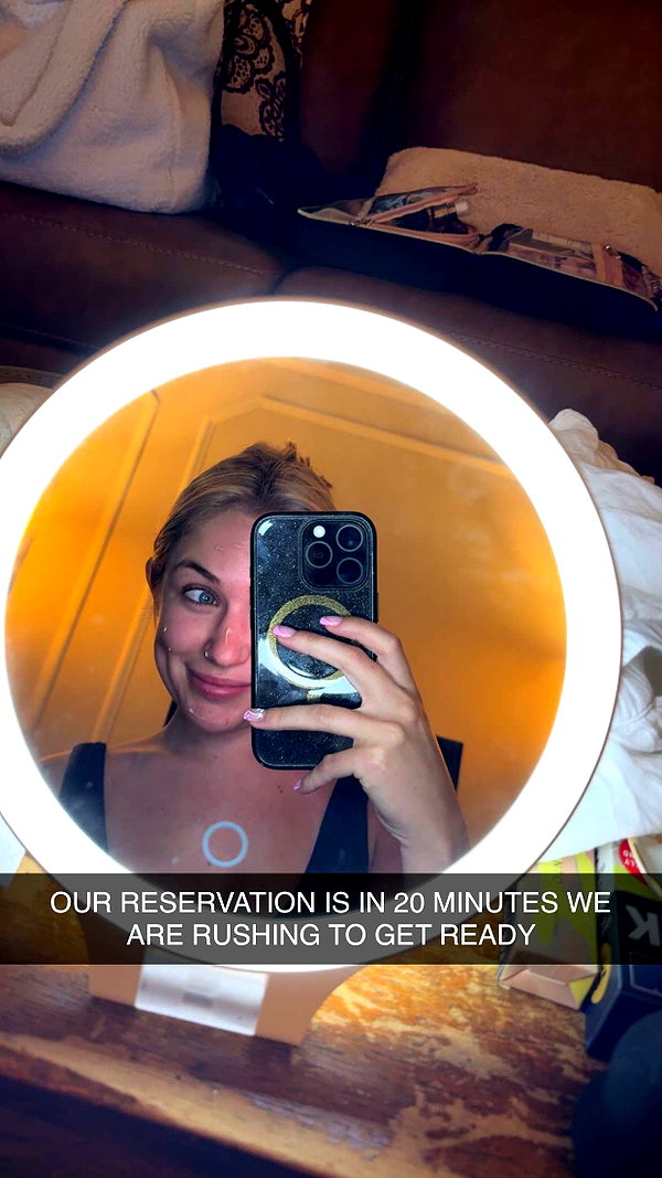 kayleedolisi snapchat image archive image