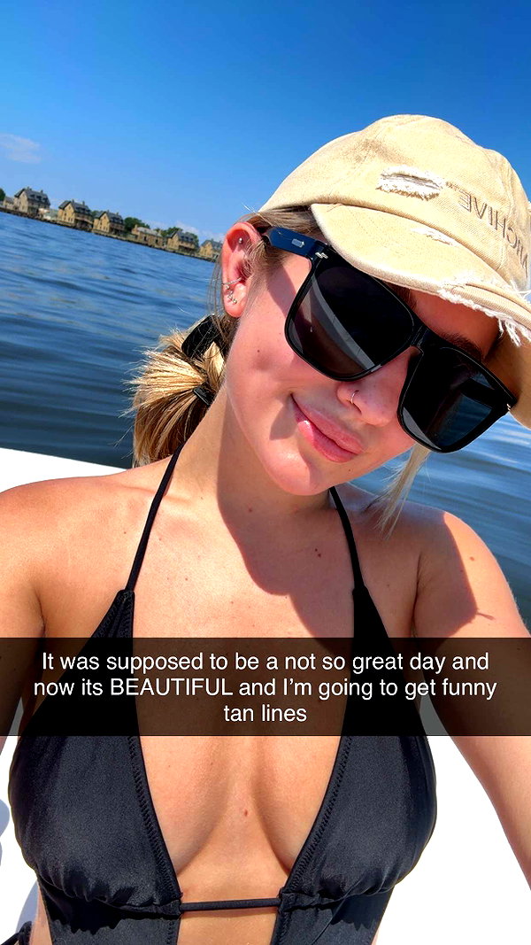 kayleedolisi snapchat image archive image