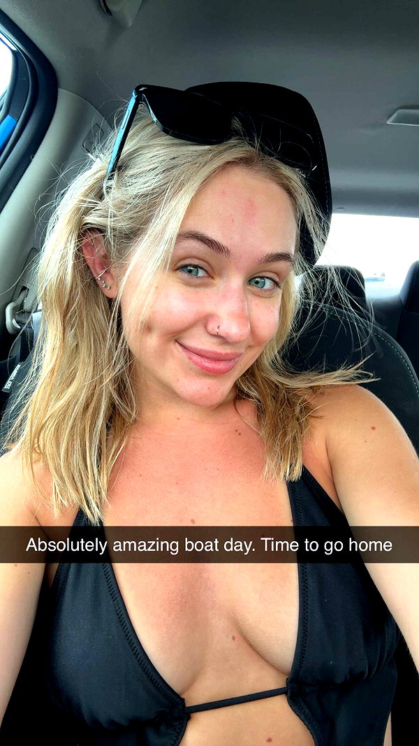 kayleedolisi snapchat image archive image