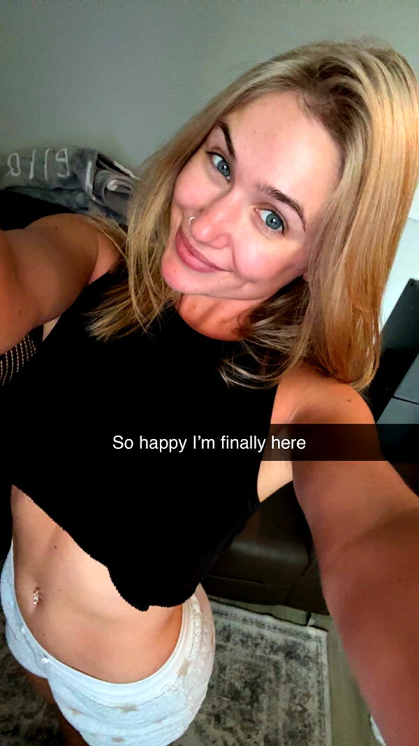 kayleedolisi snapchat image archive image