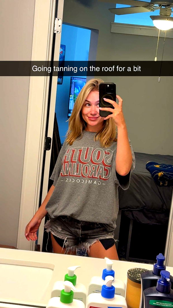 kayleedolisi snapchat image archive image