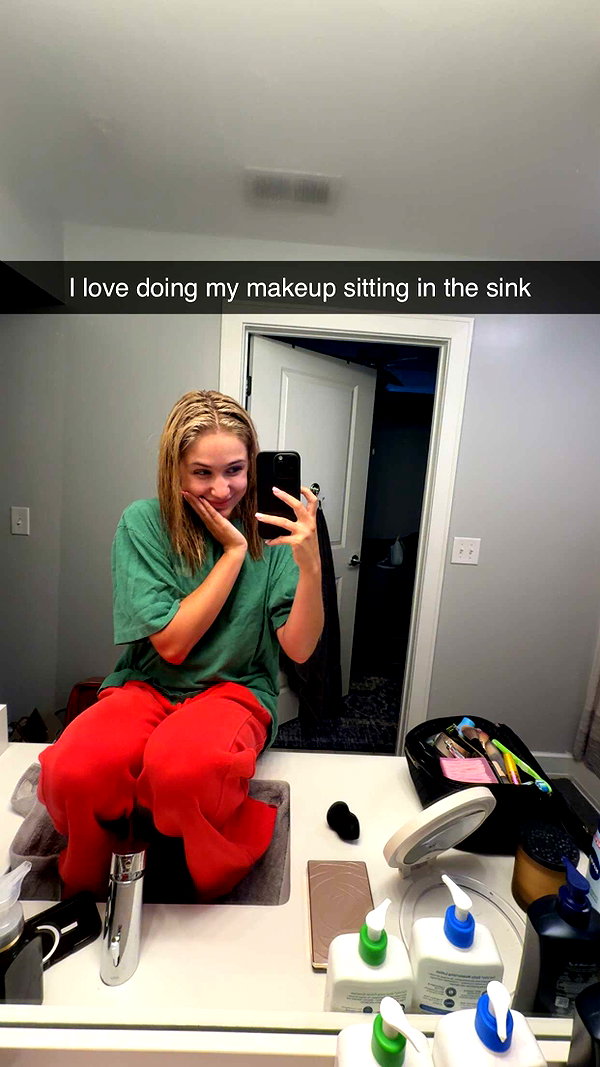 kayleedolisi snapchat image archive image