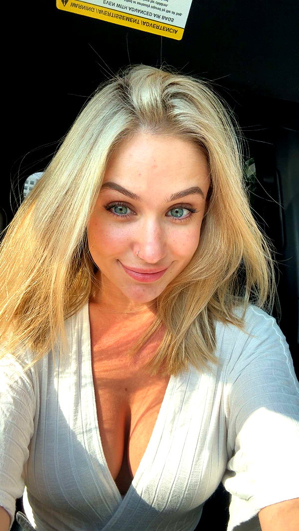 kayleedolisi snapchat image archive image
