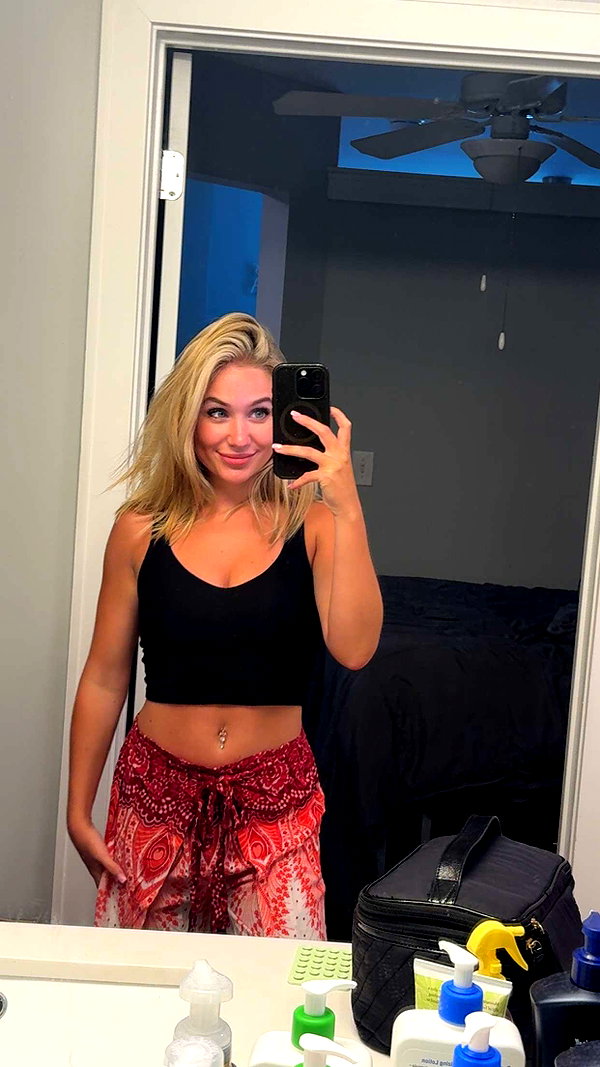 kayleedolisi snapchat image archive image